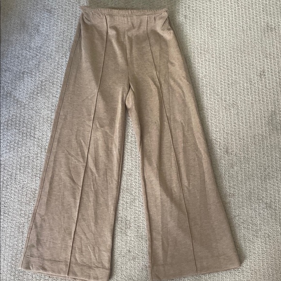 Lou & Grey Pants - NWOT Lou & Grey Tan Wide Leg Pants with Elastic Waistband